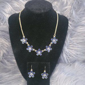 Purple Daisy Necklace & Earrings